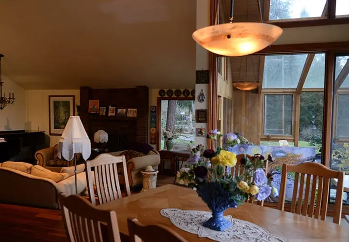 The Dining room a Cascade View Bed & Breakfast