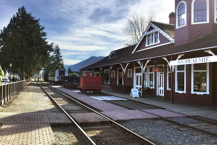 The small downtown of Snoqualmie where they have a fondness for old trains